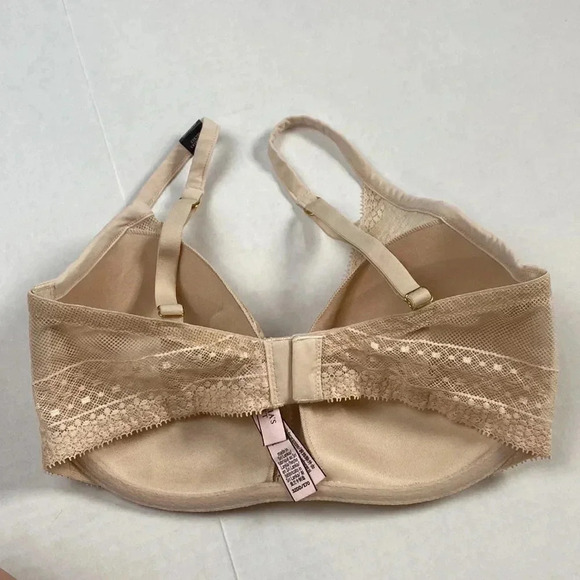 incredible By Victoria Secrets Plunge Bra - Picture 3 of 7